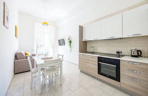 Vasto Apartment | Urban Base Garibaldi by NapoliApartments