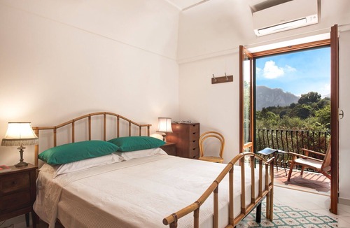 Marina Grande House | Vacation Home in Capri with 2 bedrooms sleeps 4