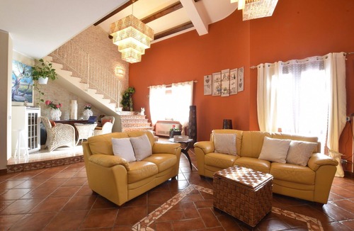 Giarratana House | Vacation Home in Giarratana with 4 bedrooms sleeps 7