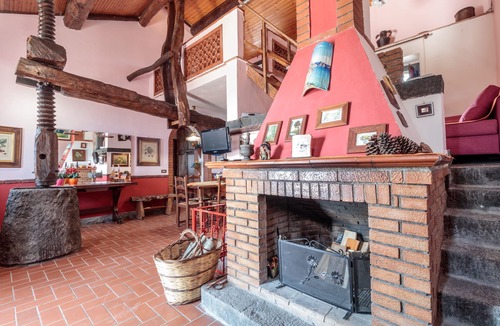 Piedimonte Etneo Villa | Vacation home in an old wine cellar, pristine space and private mini spa
