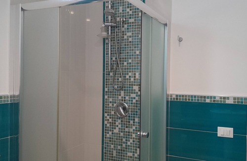 Cinisi Apartment | Vacation home near airport. Close to the airport, close to the sea, close to you.