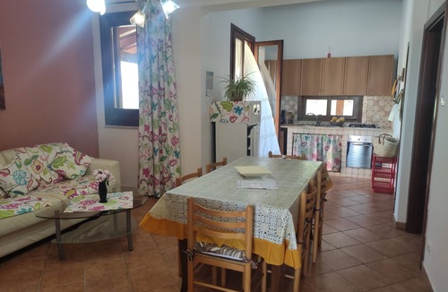Balestrate House | Vacation home near Palermo, family-friendly, quiet, free Wi-Fi