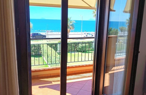 Capo d'Orlando Apartment | VACATION HOME SUN & BEACH - LEMONS APARTMENT
