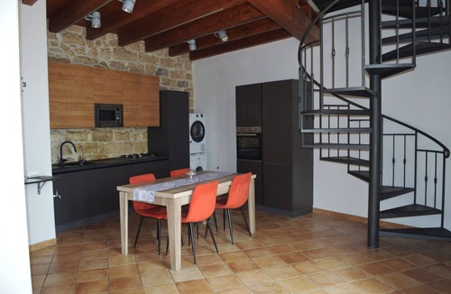 Alcamo Historic Center Apartment | Vacation House "BEDDA MIA"