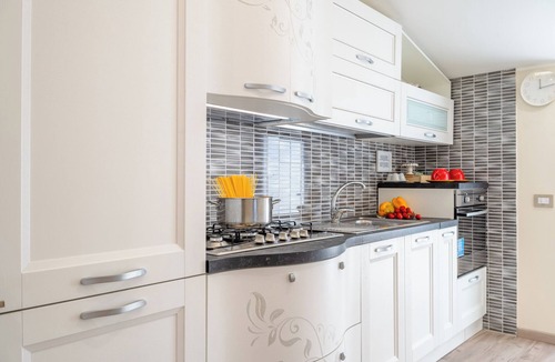Acireale House | Vacation house with pool and garden
