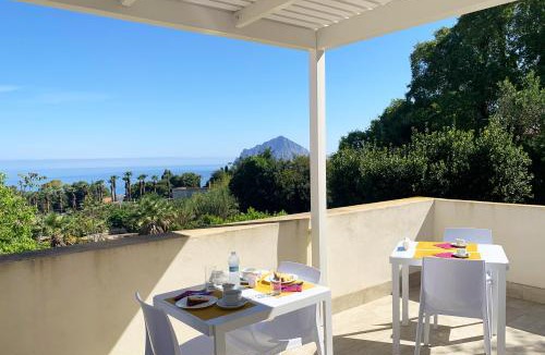 Valderice House | VersoMare room & suite