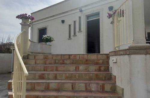 Gallina Villa | Villa 100m from the sea