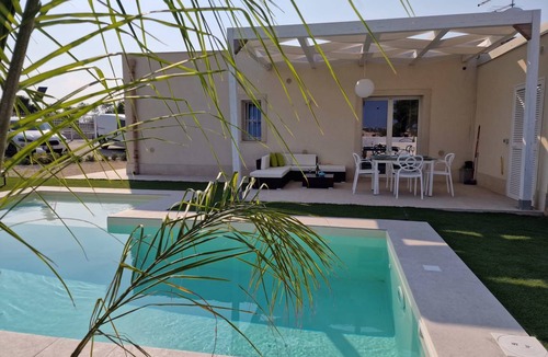 Brucoli Villa | Villa ∙ 2 bedrooms ∙ 4 guests