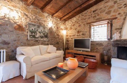 Sant'Ambrogio Villa | Villa ∙ 5 bedrooms ∙ 10 guests