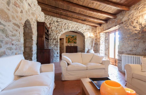 Sant'Ambrogio Villa | Villa ∙ 5 bedrooms ∙ 10 guests