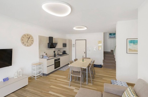 Marina di Ascea Villa | Villa 'A Casa Di Leo' with Sea View, Wi-Fi and Air Conditioning