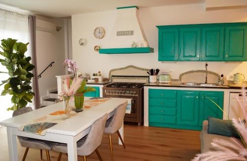 Aci Sant'Antonio Apartment | Villa Adriana