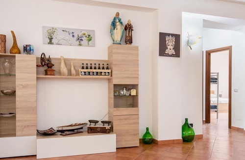 Cinisi Villa | Villa Alelida with Sea View with Jacuzzi & Garden