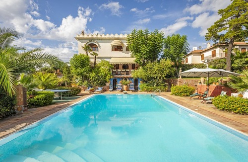 Trappitello Villa | Villa 'Alkantara' with Mountain View, Wi-Fi and Air Conditioning
