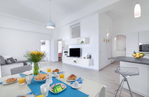 Montepertuso House | Villa Anna with private Terrace and Sea View