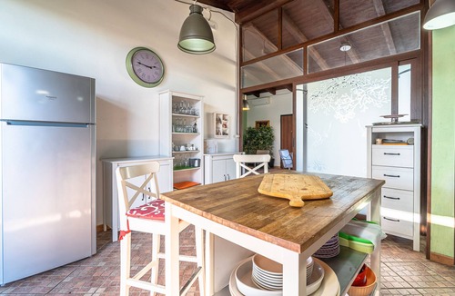 Syracuse Villa | Villa 'Apollonion' with Private Pool, Wi-Fi and Air Conditioning