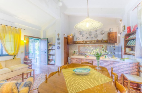 Carlentini House | Villa Arancia in Carlentini mit privatem Pool by Interhome