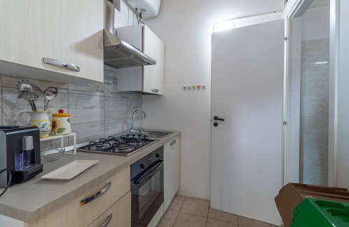 Ragusa Villa | Villa "Arianna" with Shared Heated Pool, Private Terrace & Wi-Fi