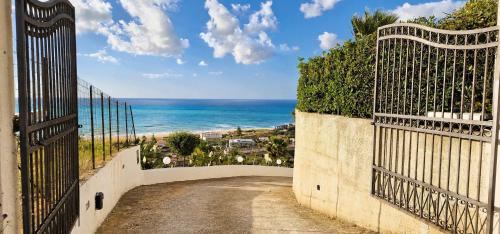 Balestrate Villa | Villa Bellavista Luxury Retreat