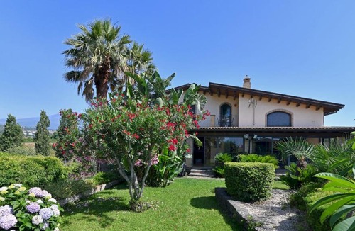 Acireale Villa | VILLA BIDDIZZA 10, Emma Villas