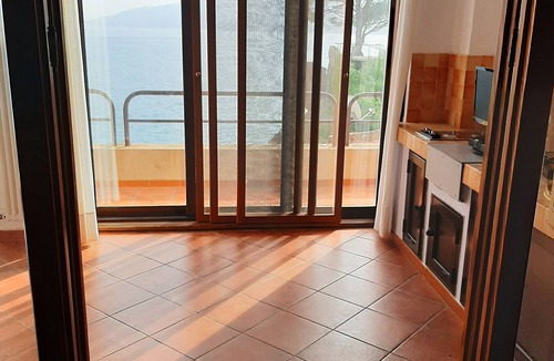 Cefalu Apartment | Villa by the sea