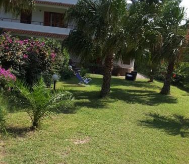 Furnari Villa | Villa Calipso