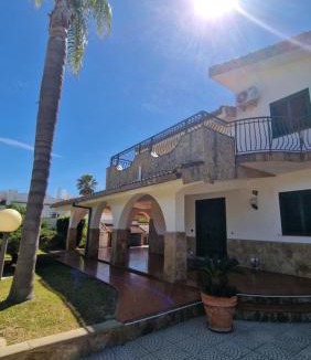 Costa Saracena-Castelluccio Villa | Villa CARLOTTA