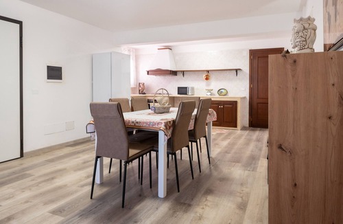 Torre Colonna-sperone Villa | Villa 'Carola Piano Terra' with Shared Pool, Wi-Fi and Air Conditioning