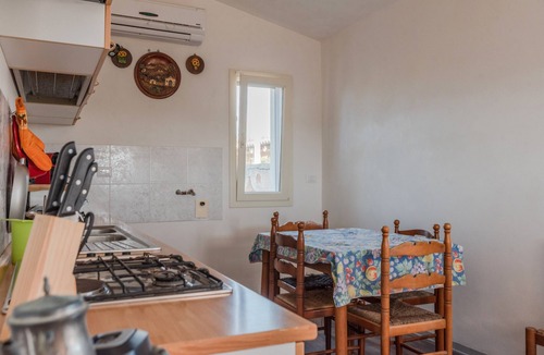 Licata House | Villa 'Casa Di Elvira' with Private Terrace, Wi-Fi and Air Conditioning