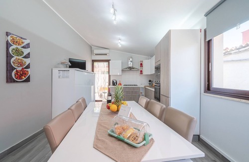 Carrozziere Villa | Villa 'Casa Helios Con Idromassaggio' with Private Terrace, Wi-Fi and Air Conditioning