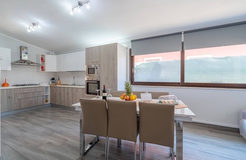 Carrozziere Villa | Villa 'Casa Helios Con Idromassaggio' with Private Terrace, Wi-Fi and Air Conditioning