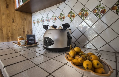 Province of Messina Villa | Villa Chorisia. Antique furniture Villa, large rooms and quiet area