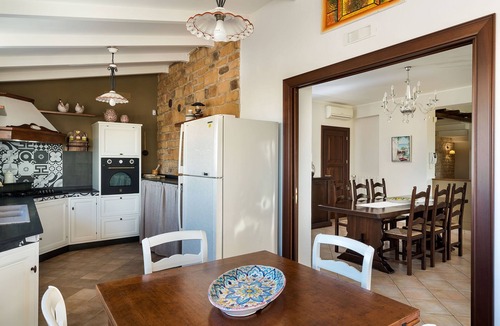 Paceco Villa | Villa Cielo