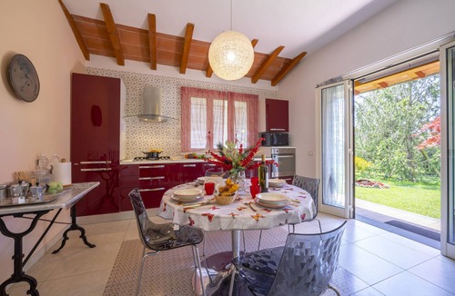 Pietrasanta Villa | Villa Clara with Outdoor Jacuzzi few km from the Sea, Pietrasanta, Italy
