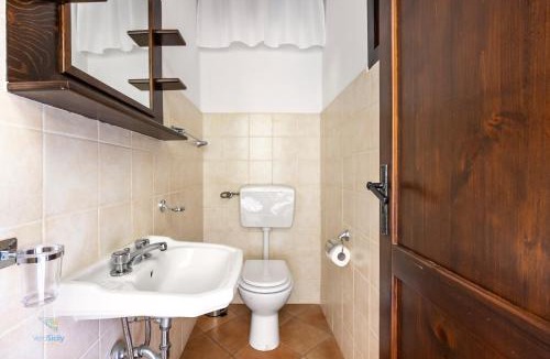 Ventimiglia di Sicilia Villa | Villa Cocos