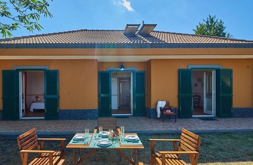 Sant'Alfio Villa | Villa Cocuzzolo - le Case dell'Etna - VILLA WITH PRIVATE POOL AND GARDEN