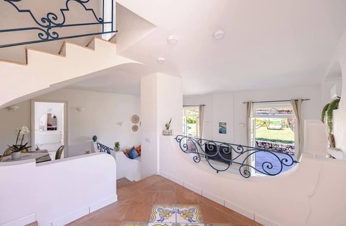 Marina Grande House | Villa Coralia with a sea view - a 10-minute walk to the Piazzetta
