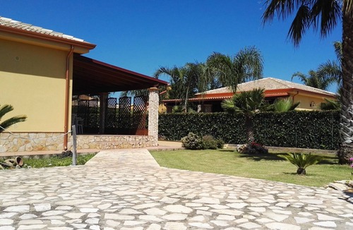Campofelice di Roccella Villa | Villa del Mediterraneo 2 - 150 meters from the Campofelice di Roccella seafront