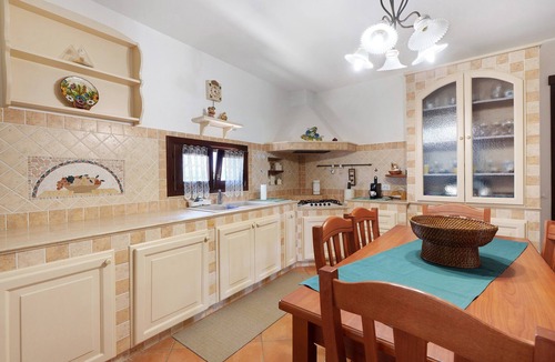 Partinico Villa | Villa Dalia with Pool: Mountain View, Wi-Fi, and Air Conditioning