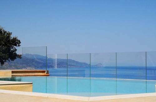 Caronia House | Villa Dammuso – Infinity Pool and Dreamy Sea View