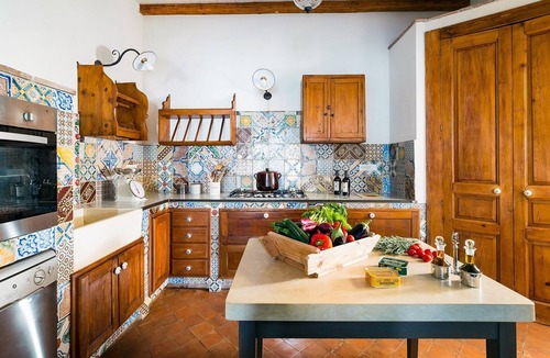 Milo Villa | Villa Dei Tigli - Six Bedroom Villa, Sleeps 12