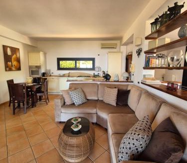 Collesano Villa | Villa del Carrubo a due passi dal mare di Cefalù
