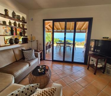 Collesano Villa | Villa del Carrubo a due passi dal mare di Cefalù