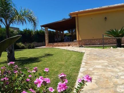 Campofelice di Roccella House | Villa del Mediterraneo