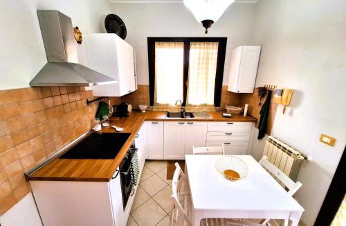 Arenella Villa | Villa del Mandorlo