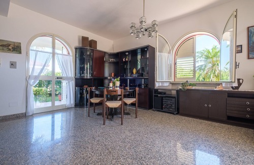 Tonnarella Villa | Villa "Delle Pomelie" with Private Garden, Balconies, and Wi-Fi