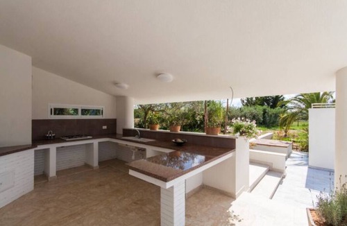 Partinico Villa | Villa delle Sterlizie - Amazing Villa with swimming pool and jacuzzi