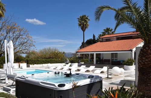 Partinico Villa | Villa delle Sterlizie, Partinico