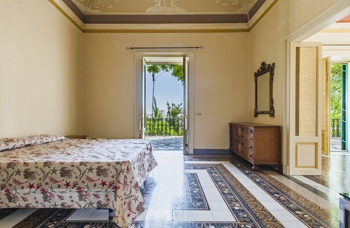 Lipari Historic Centre Cottage | Villa di Charme Vicino al Centro
