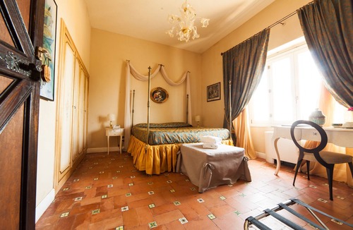 Ragalna House | Villa Dorata